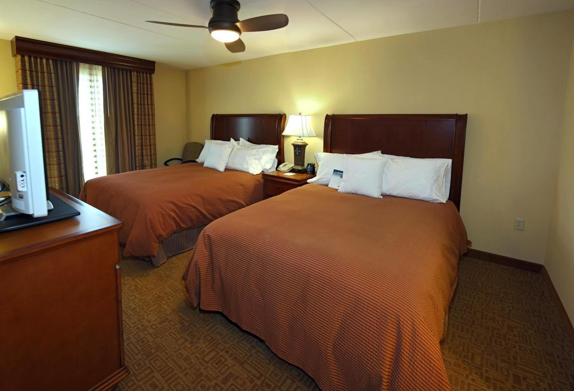 Homewood Suites By Hilton Lancaster Exterior photo